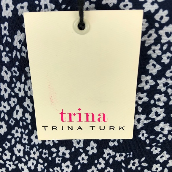 Connected Floral Sleeveless V-Neck Dress NEW - Picture 10 of 13